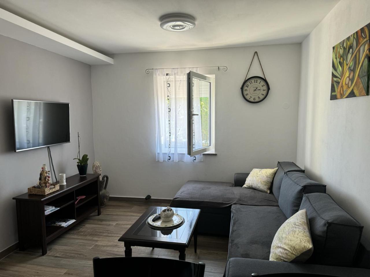 Heart Of Stone Apartment Tulisevica Exterior photo